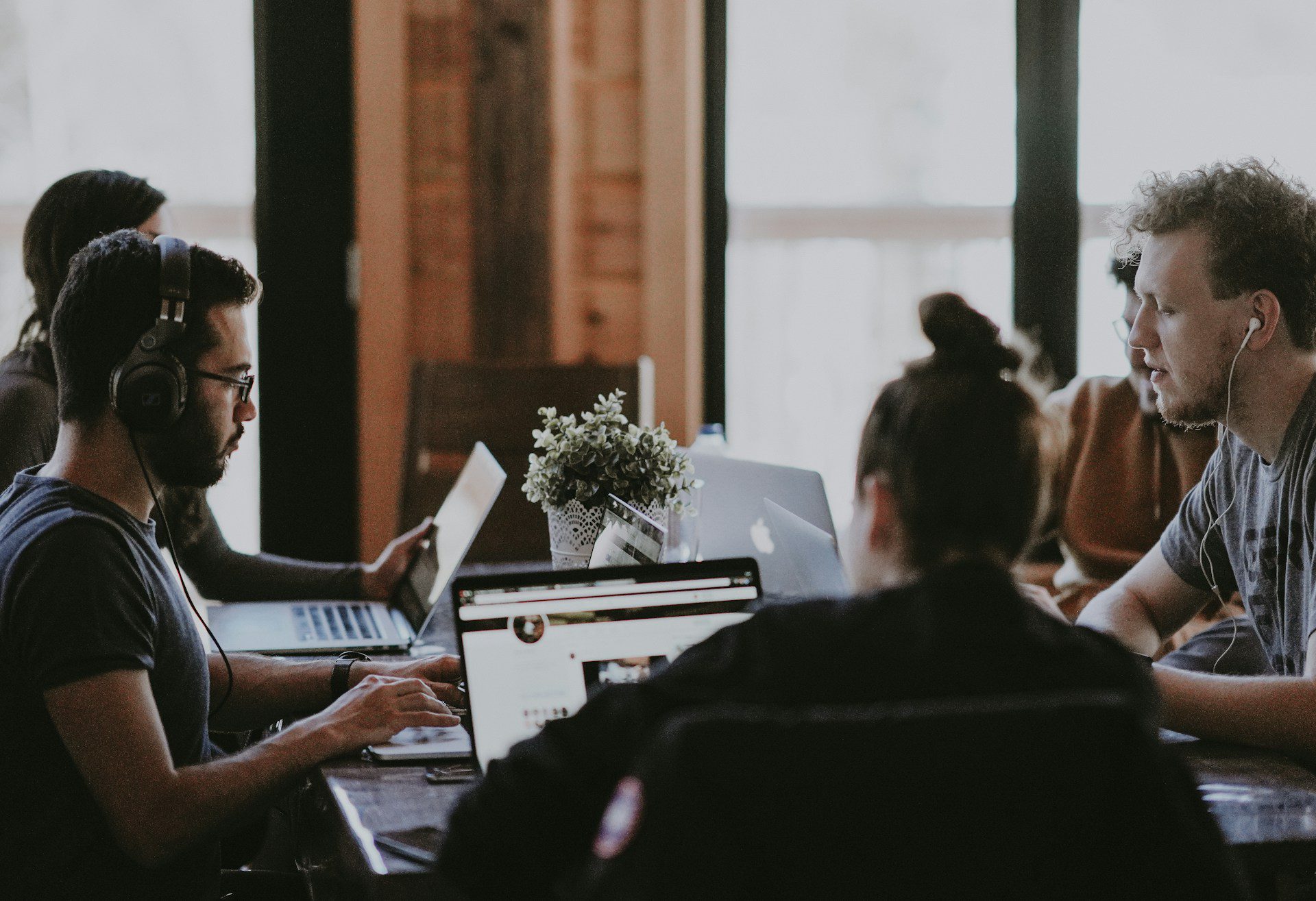 People-Powered SEO Employee Ambassadors for Brands